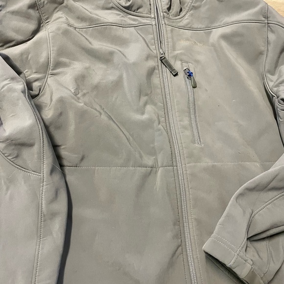 Used men’s XL wind river jacket in great condition - Picture 2 of 3